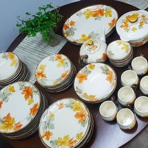 Discontinued "October" china collection